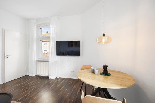 Stylish 3-Room Period Apartment in Lüneburg – Quiet, High-Quality & Ideal for Temporary Living from October - Gallery - 9