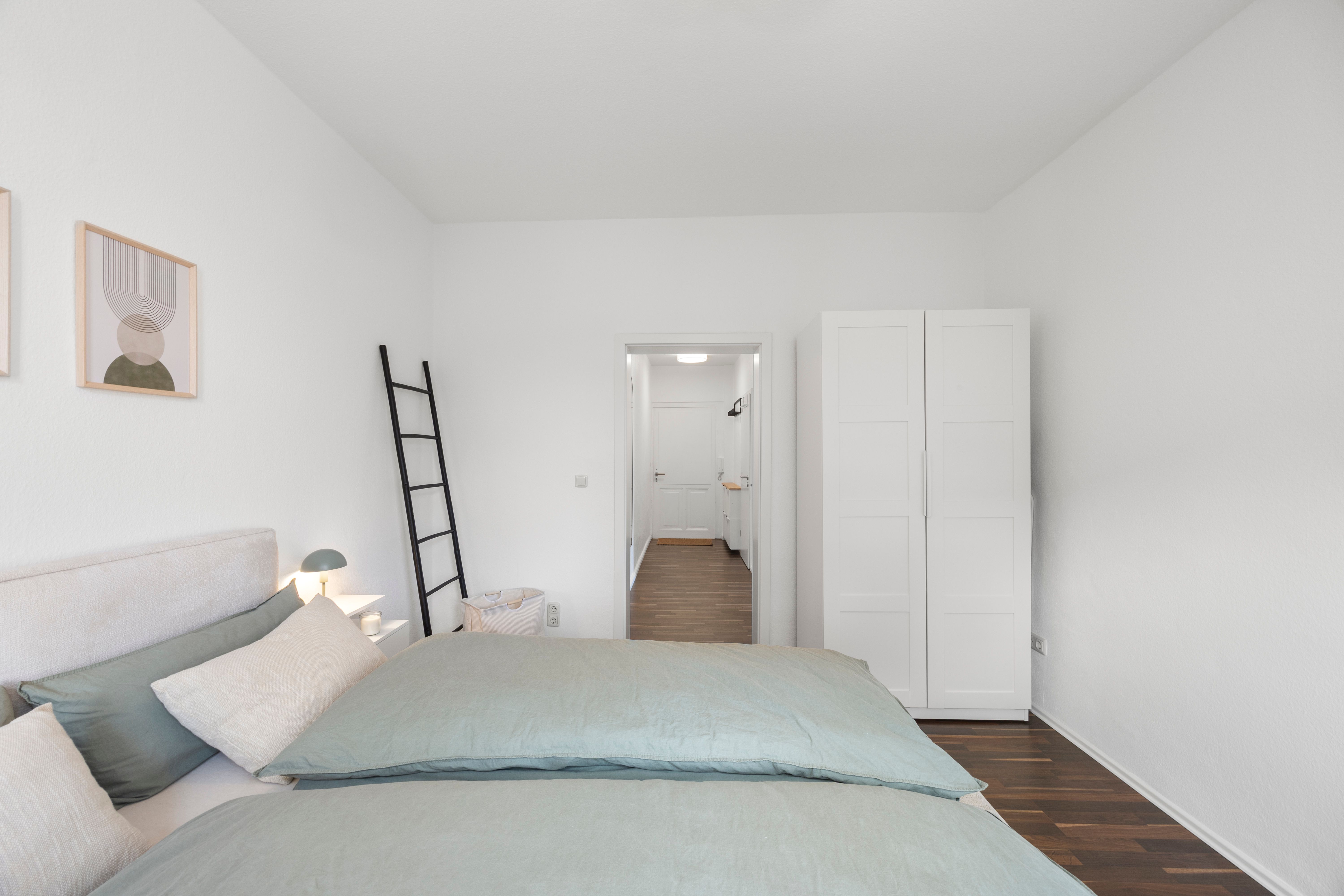 Stylish 3-Room Period Apartment In Lüneburg – Quiet, High-Quality & Ideal For Temporary Living From  - 21