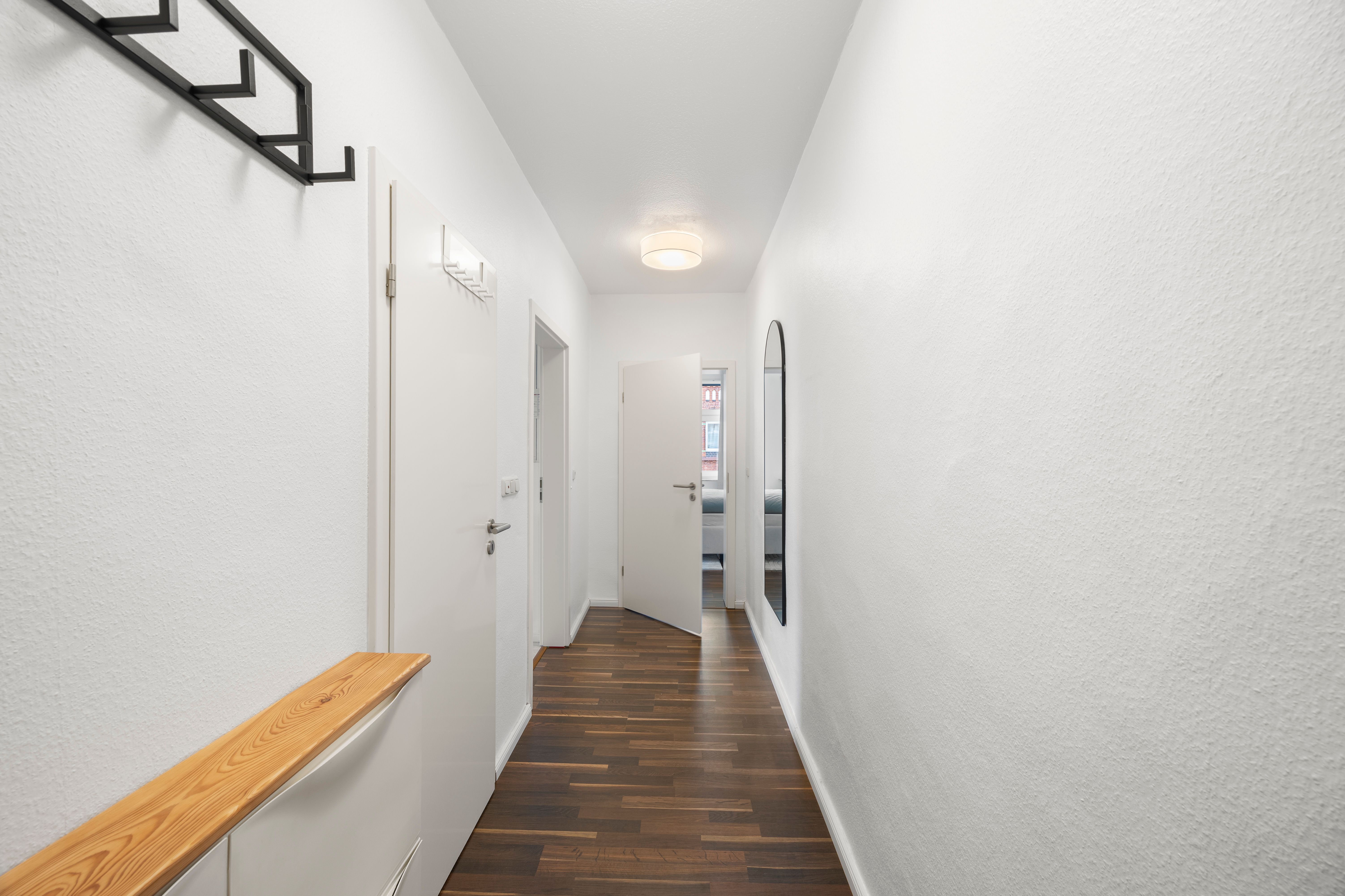 Stylish 3-Room Period Apartment In Lüneburg – Quiet, High-Quality & Ideal For Temporary Living From  - 4