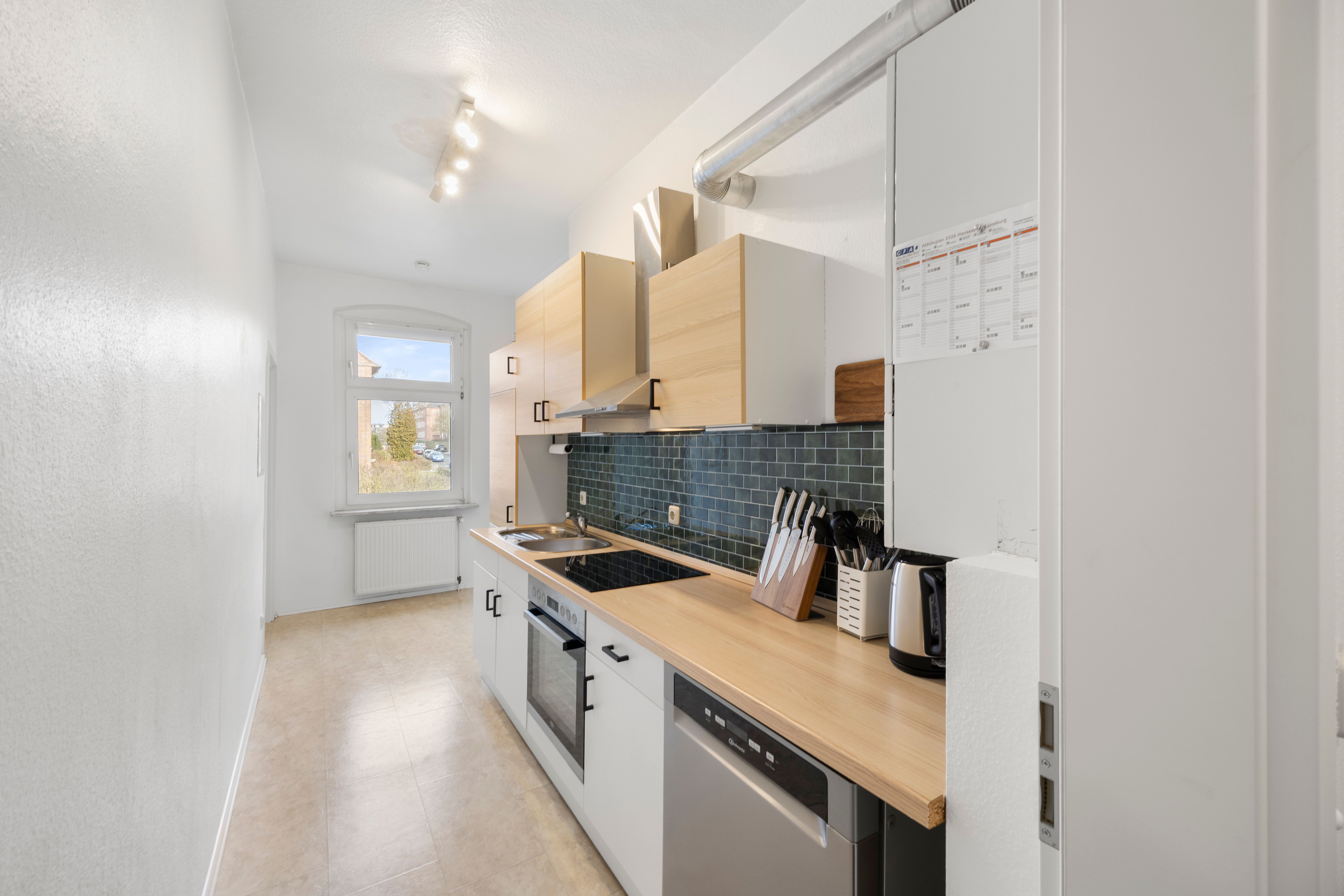 Stylish 3-Room Period Apartment In Lüneburg – Quiet, High-Quality & Ideal For Temporary Living From  - 11