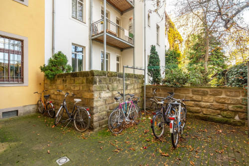 Charming apartment with balcony in Dresden's trendy hip district - Gallery - 9