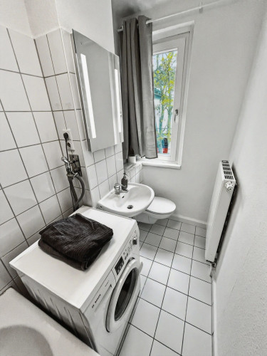Stylish & Cosy 2 room apartment with huge balcony direct in the city - Gallery - 3