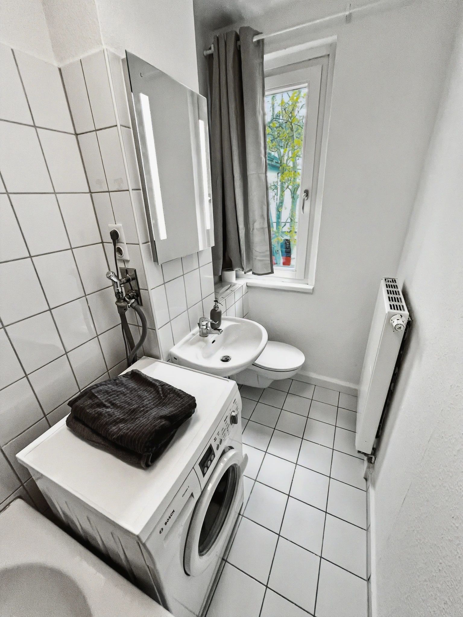 Stylish & Cosy 2 Room Apartment With Huge Balcony Direct In The City - 2