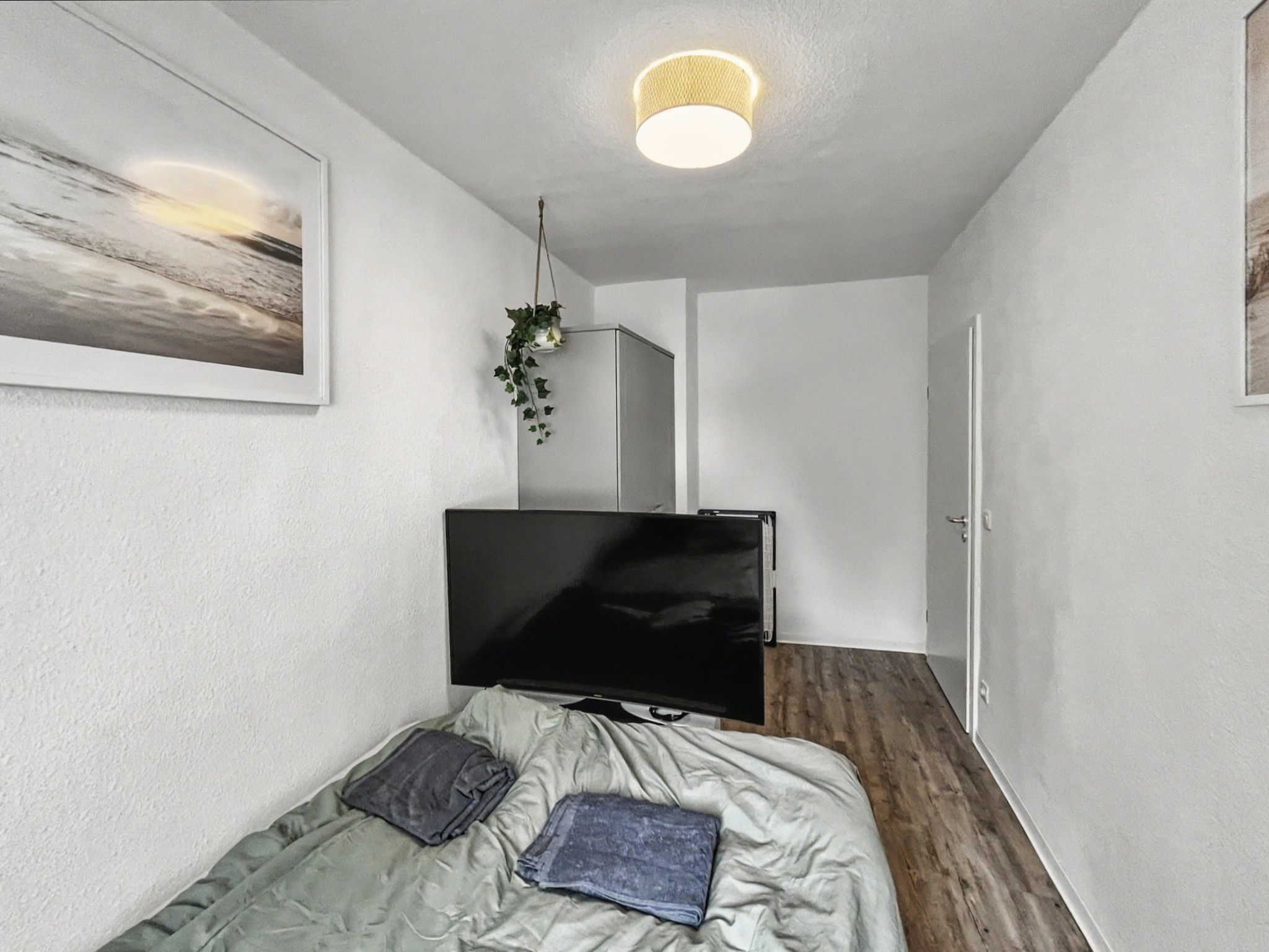 Stylish & Cosy 2 Room Apartment With Huge Balcony Direct In The City - 4