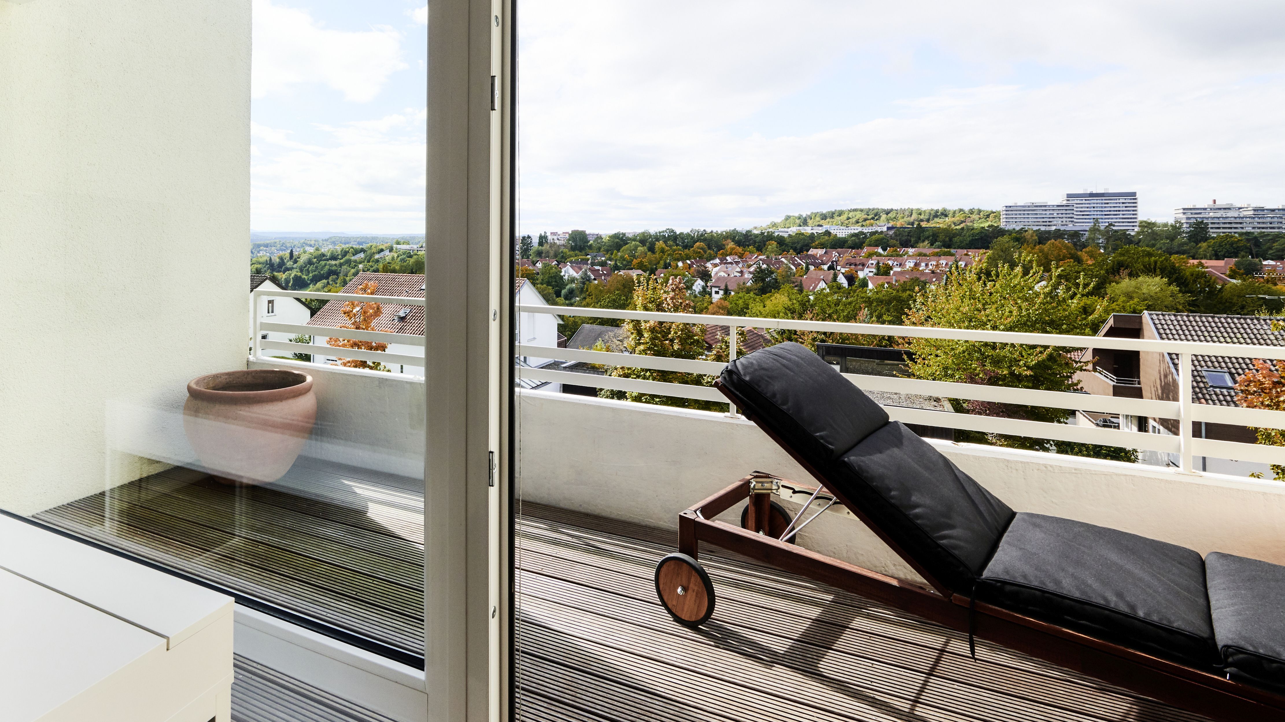 Criston Apartments - Rest & Relax - 13