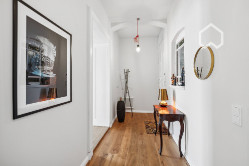 Living in the Romantic's Quarter