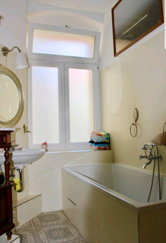 Kreuzberg: View on Parc 3 bedroom family, friends or students flat in central Berlin