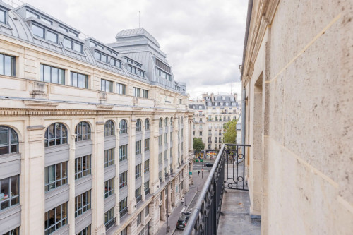 Spacious 49m2 Apartment on the 5th Floor with Two Bedrooms