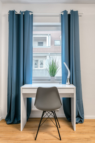 Completely renovated in 2021: 2 rooms fully furnished, ALL INCL, old building, quiet part of the southern part of town