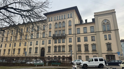 2-Zimmer Wohnung in der Maximilianstrasse