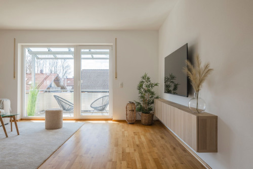 STEP Apartments: 103m2 Luxury and Big Balcony