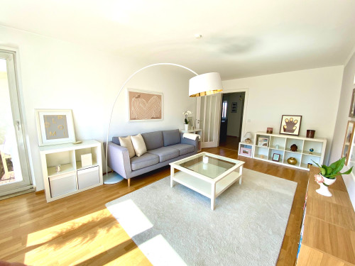 Lichtdurchflutete, wunderschöne 3-Zimmerwohnung mit Balkon