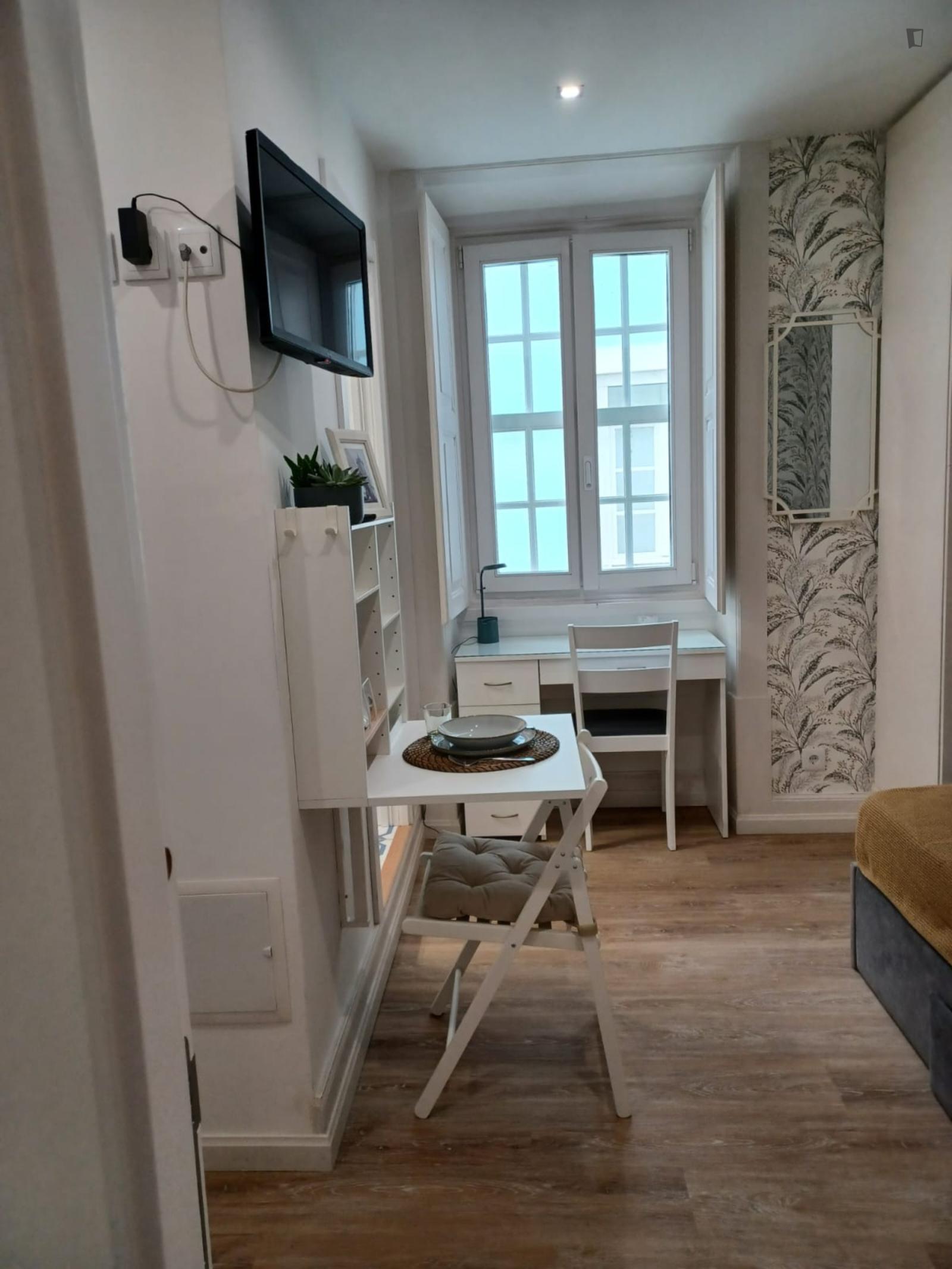  Studio  -  Studio  - Gallery -  1