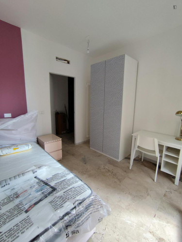 Cute single bedroom with balcony in central Bologna  - Gallery -  5