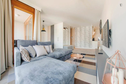Welcoming 1 Bedroom Apartment with a balcony close to Wydział Infrastruktur University  - Gallery -  5