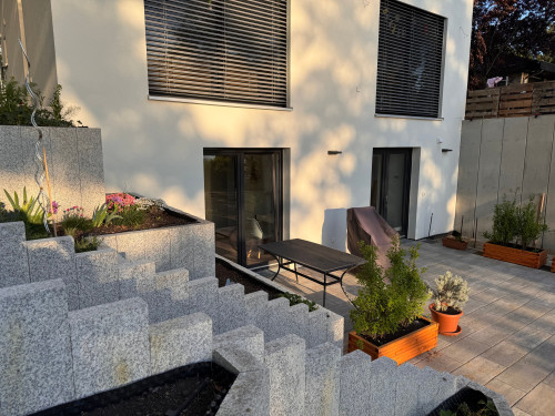 Living with direct water access and own terrace in Berlin Konradshöhe