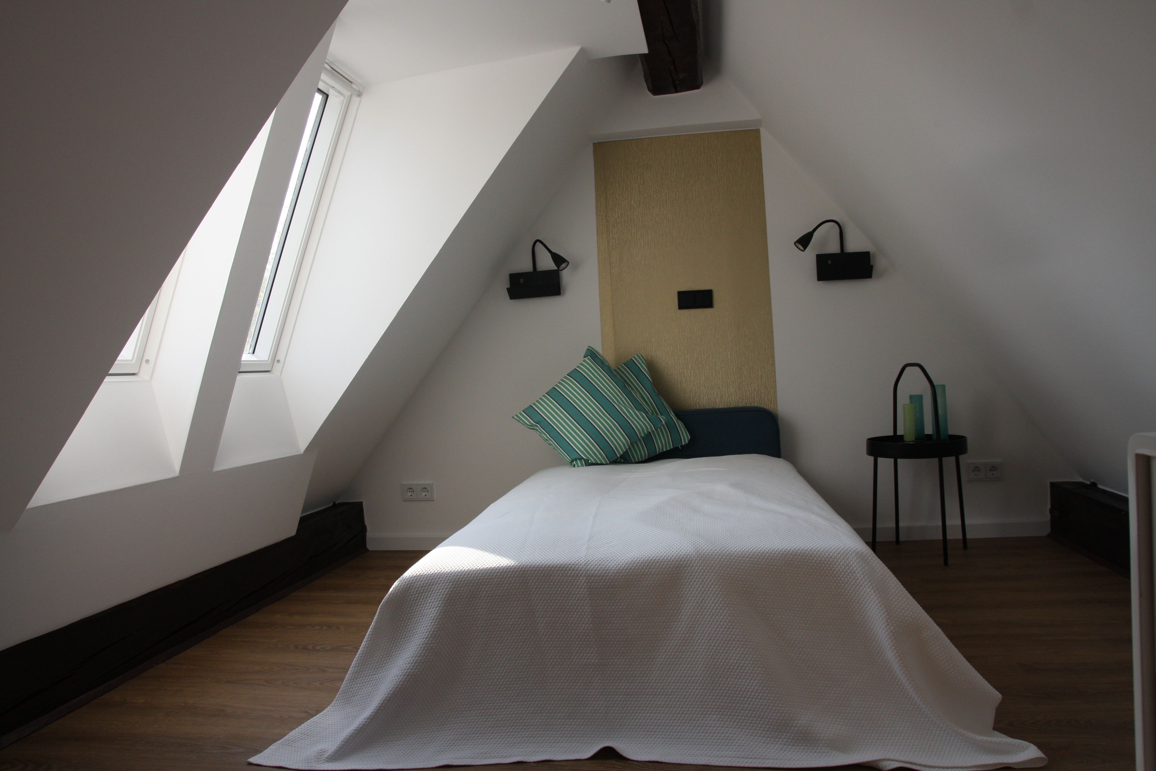 Loft Mit Turmzimmer In Villa Im Park Und überwachtem Parkplatz - Loft mit Turmzimmer in Villa im Park und überwachtem Parkplatz - Gallery - 4