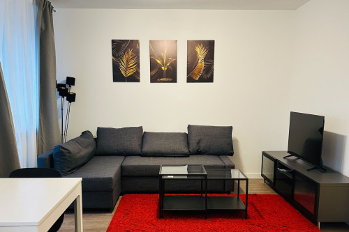 Newly Renovated & Modern: Fully Furnished 3-Bedroom Apartment near Düsseldorf - Gallery - 10