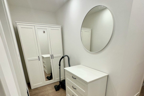 Newly Renovated & Modern: Fully Furnished 3-Bedroom Apartment near Düsseldorf - Gallery - 16