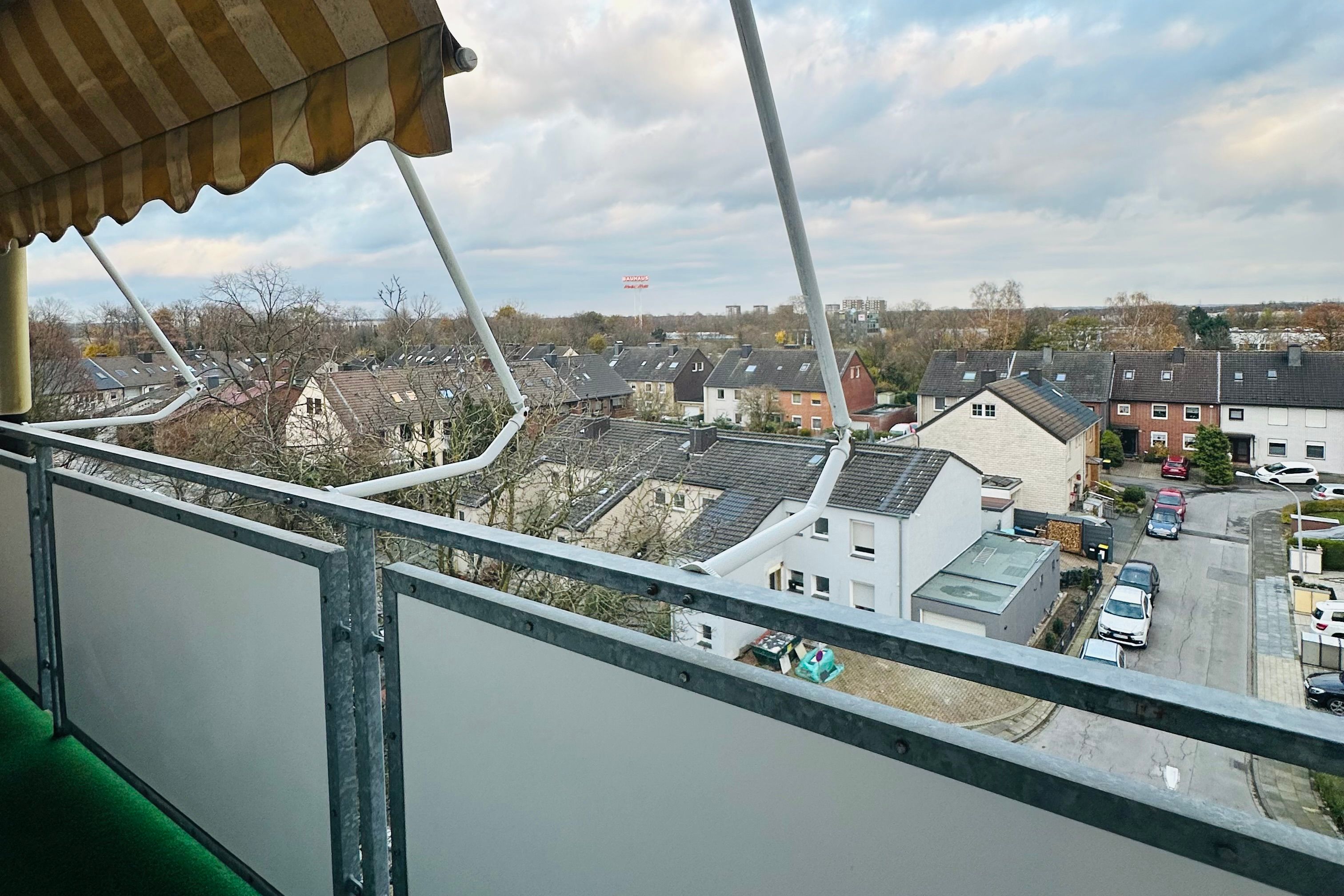 Newly Renovated & Modern: Fully Furnished 3-Bedroom Apartment Near Düsseldorf - 13