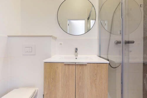 Nice ensuite double bedroom near Maelbeek metro