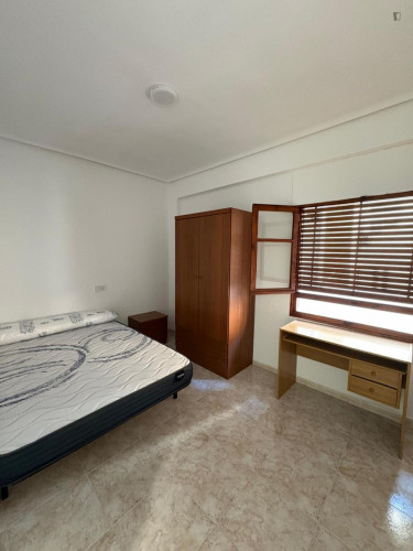 Comfy double bedroom in Castellón de la Plana