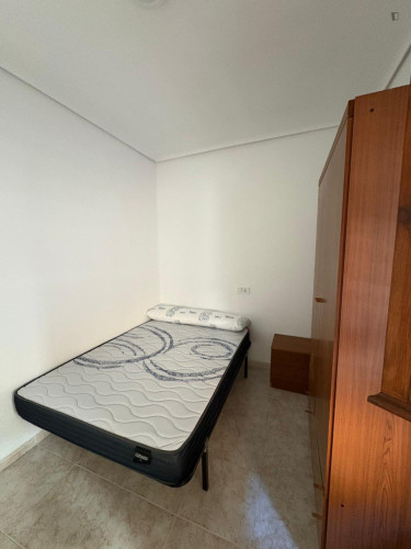 Comfy double bedroom in Castellón de la Plana