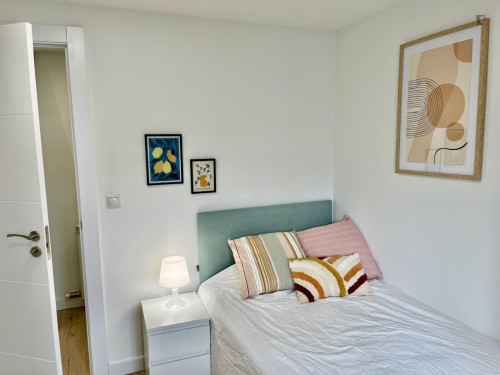 Neat and cosy single bedroom near Parque de Pignatelli