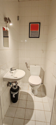 Spacious Workers Flat | 3 Bedrooms | 7 Beds | Free Parking