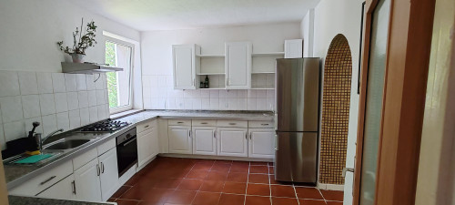 Spacious Workers Flat | 3 Bedrooms | 7 Beds | Free Parking