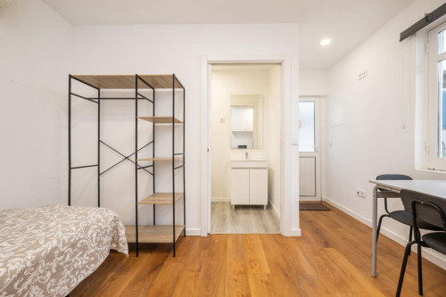 Very cool studio in Celas, Coimbra