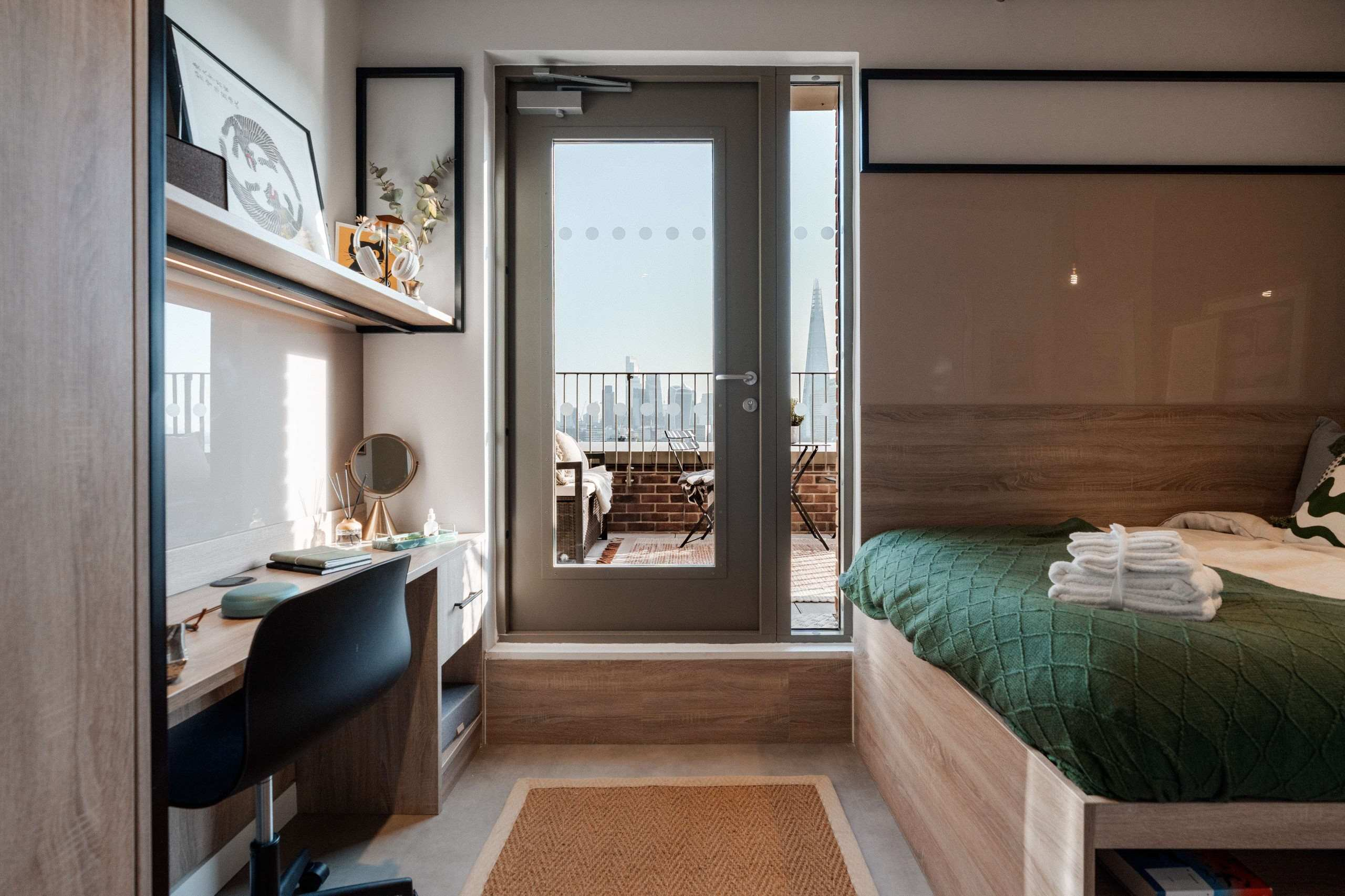 Skyline Terrace En-Suite - 10