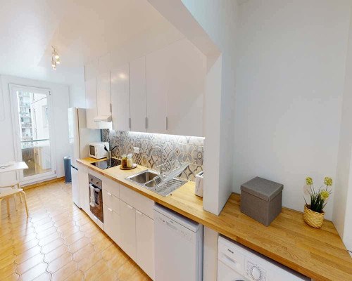 Chambre dans le Rue du Ménil