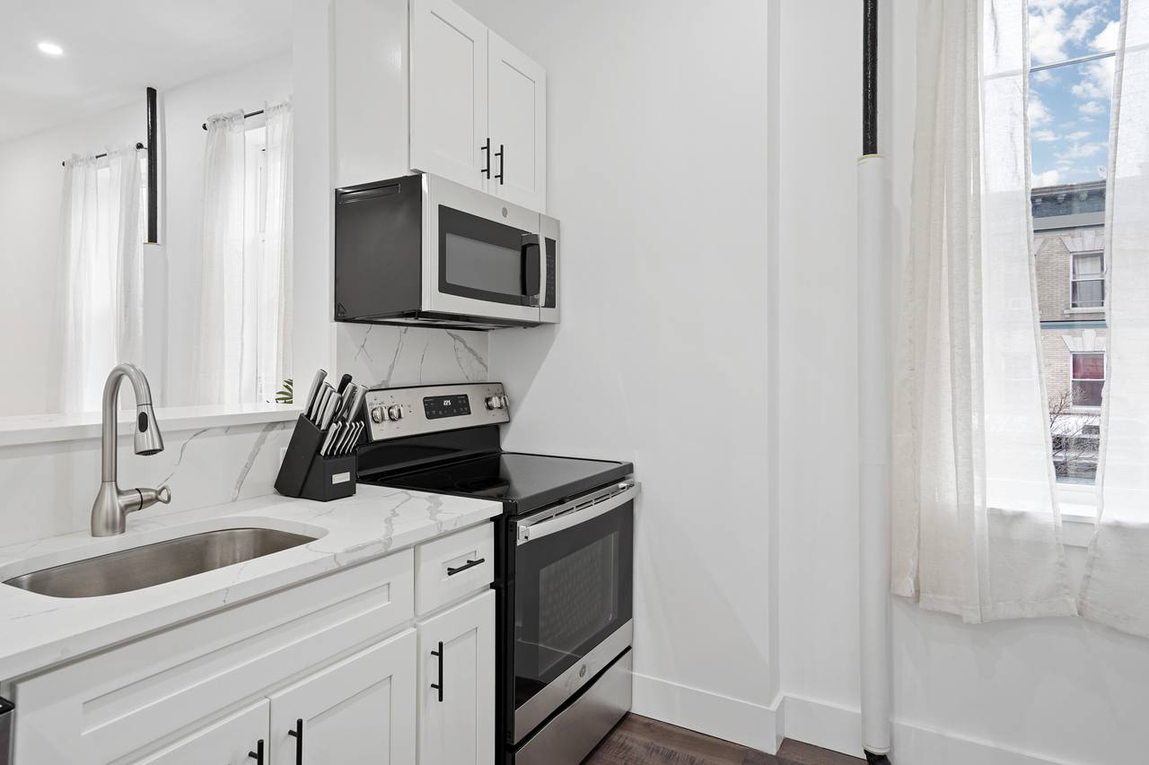 #377: Prospect Lefferts Gardens - Full Bedroom C - 4