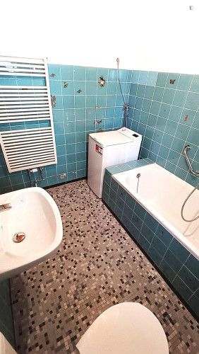 Cute 4 rooms flat, 3-4people sharing, close to Isar river Ismaning