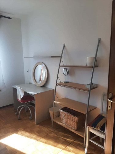 Stanza singola con balcone in Via Querini, Padova (PD)