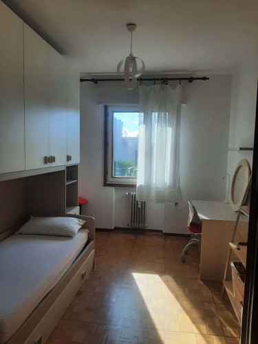 Stanza singola con balcone in Via Querini, Padova (PD)