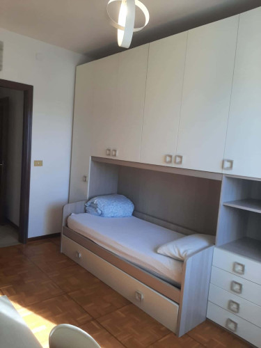 Stanza singola con balcone in Via Querini, Padova (PD)