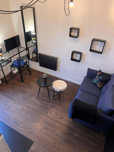 Bright Top-Floor Furnished Studio with Balcony & Panoramic View – Paris 11th