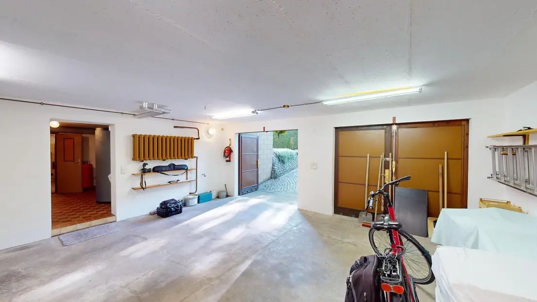 Centrally Located Yet Quiet Detached House With A Beautiful Large Garden And Urban Infrastructure - Centrally located yet quiet detached house with a beautiful large garden and urban infrastructure - Gallery - 4