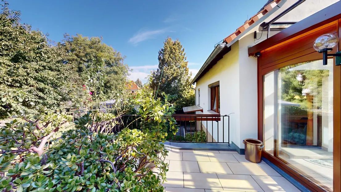  Centrally Located Yet Quiet Detached House With A Beautiful Large Garden And Urban Infrastructure  -  Centrally located yet quiet detached house with a beautiful large garden and urban infrastructure  - Gallery -  27