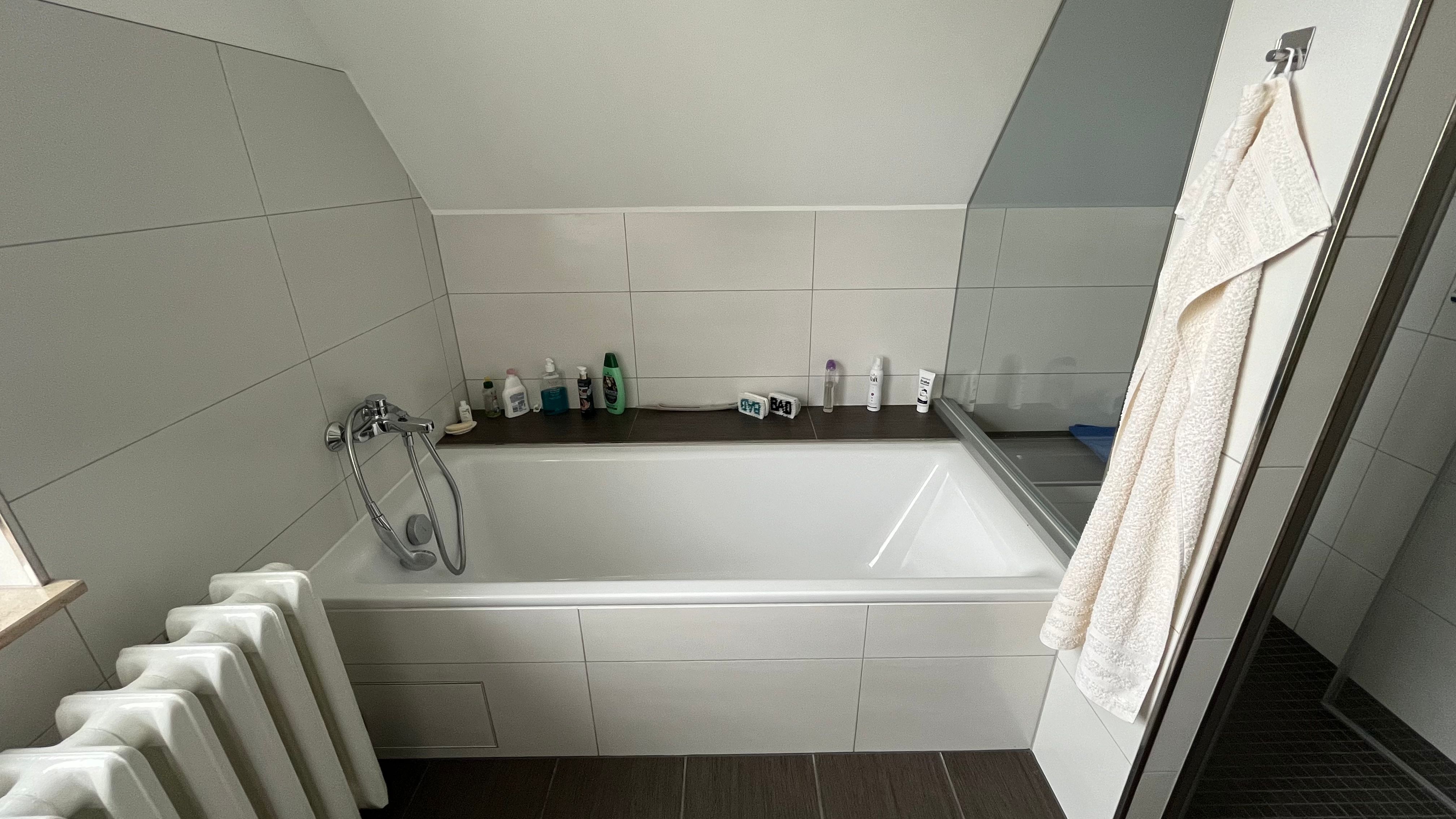 Centrally Located Yet Quiet Detached House With A Beautiful Large Garden And Urban Infrastructure - Centrally located yet quiet detached house with a beautiful large garden and urban infrastructure - Gallery - 8