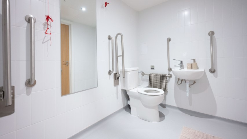 Large Classic Studio  -  Straits Place  - Gallery -  4