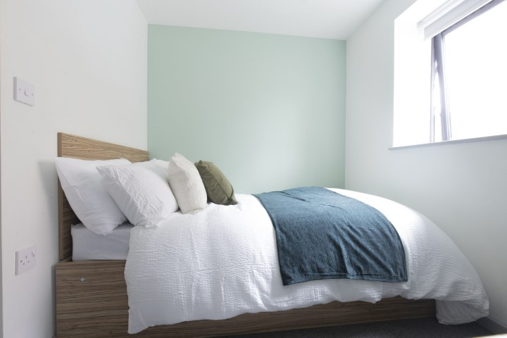 Standard En-Suite - 3