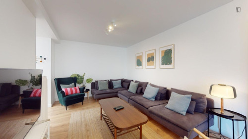 Charming double ensuite bedroom with kitchenette, in Fontainebleau