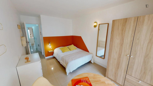 Homely double bedroom near the ENSA Paris-La Villette - HESAM Université