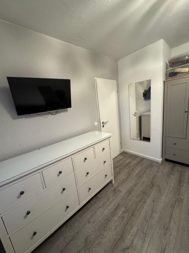 Furnished 2-Room Apartment – All Inclusive