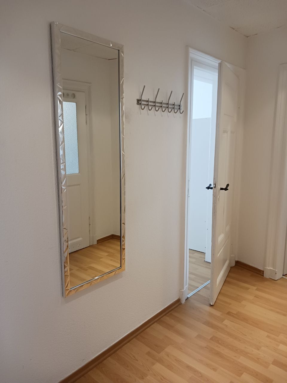 2-Room Apartment In Leipzig | Up To 6 Guests - 15