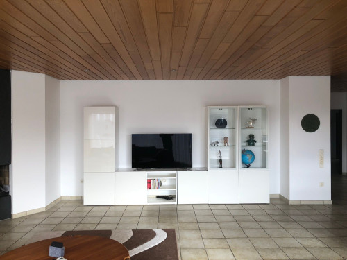 Bright 140 m² flat +70 m² roof terrace near Cologne Düsseldorf