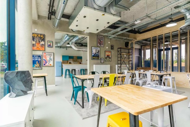 Hacker residence